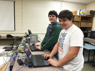 Mesalands provides laptop computers to Texico High School - Mesalands ...